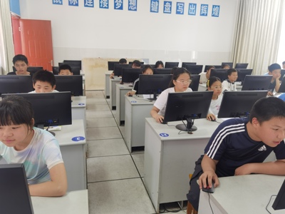 探索科学奥秘 展现思维风采